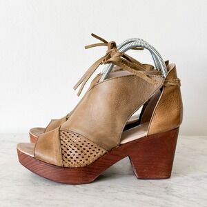 Free People Revolver Leather Tan Wood Platform Block Heel Peep Toe Sandals 41